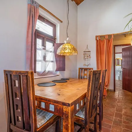 Casa Da 1 Apartamento *